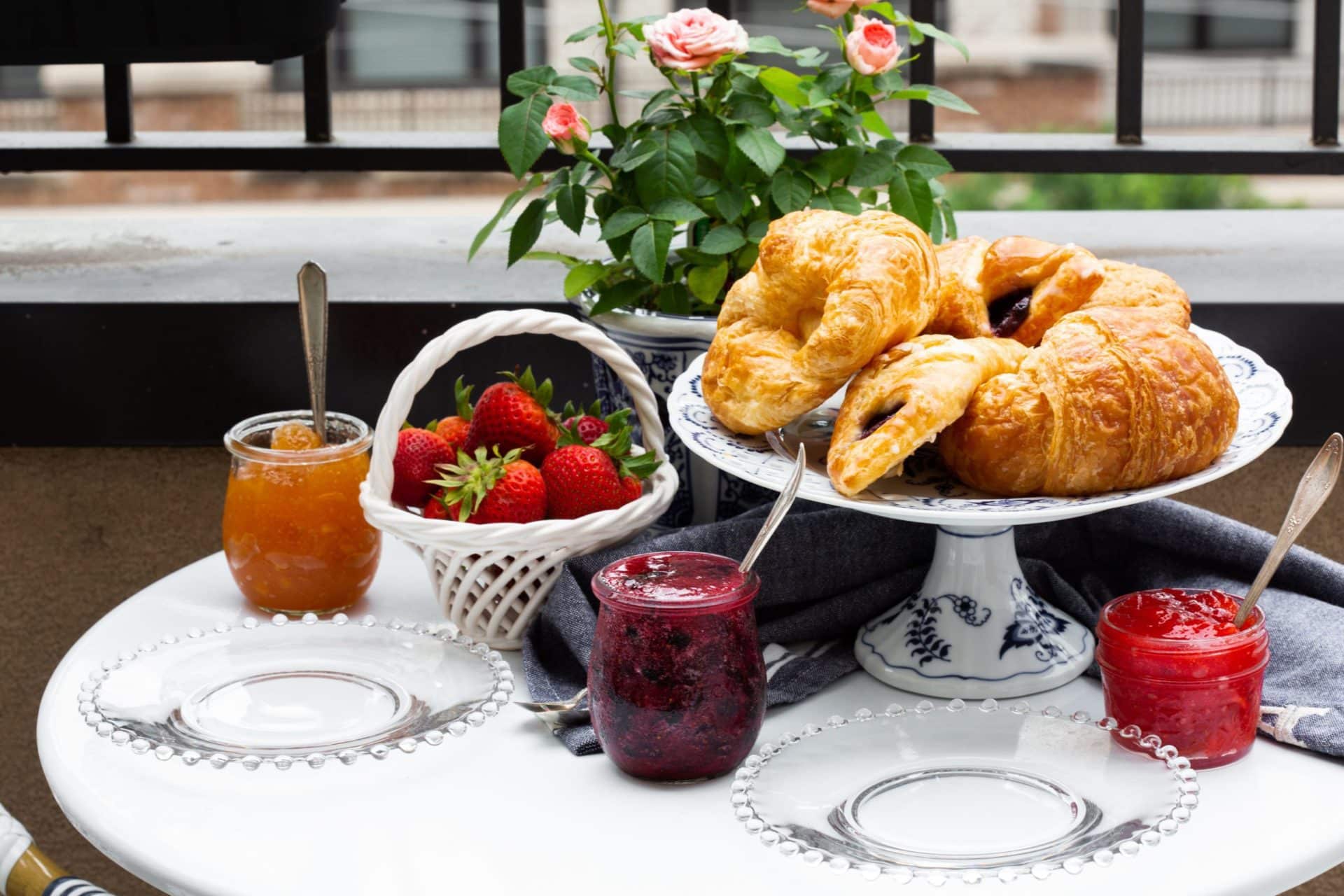 Home Berry Best Jams